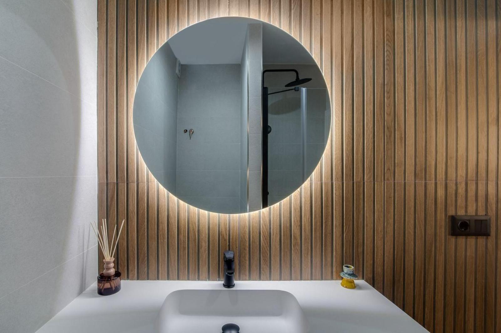 Cervantes Luxury Apartment Malaga Bagian luar foto