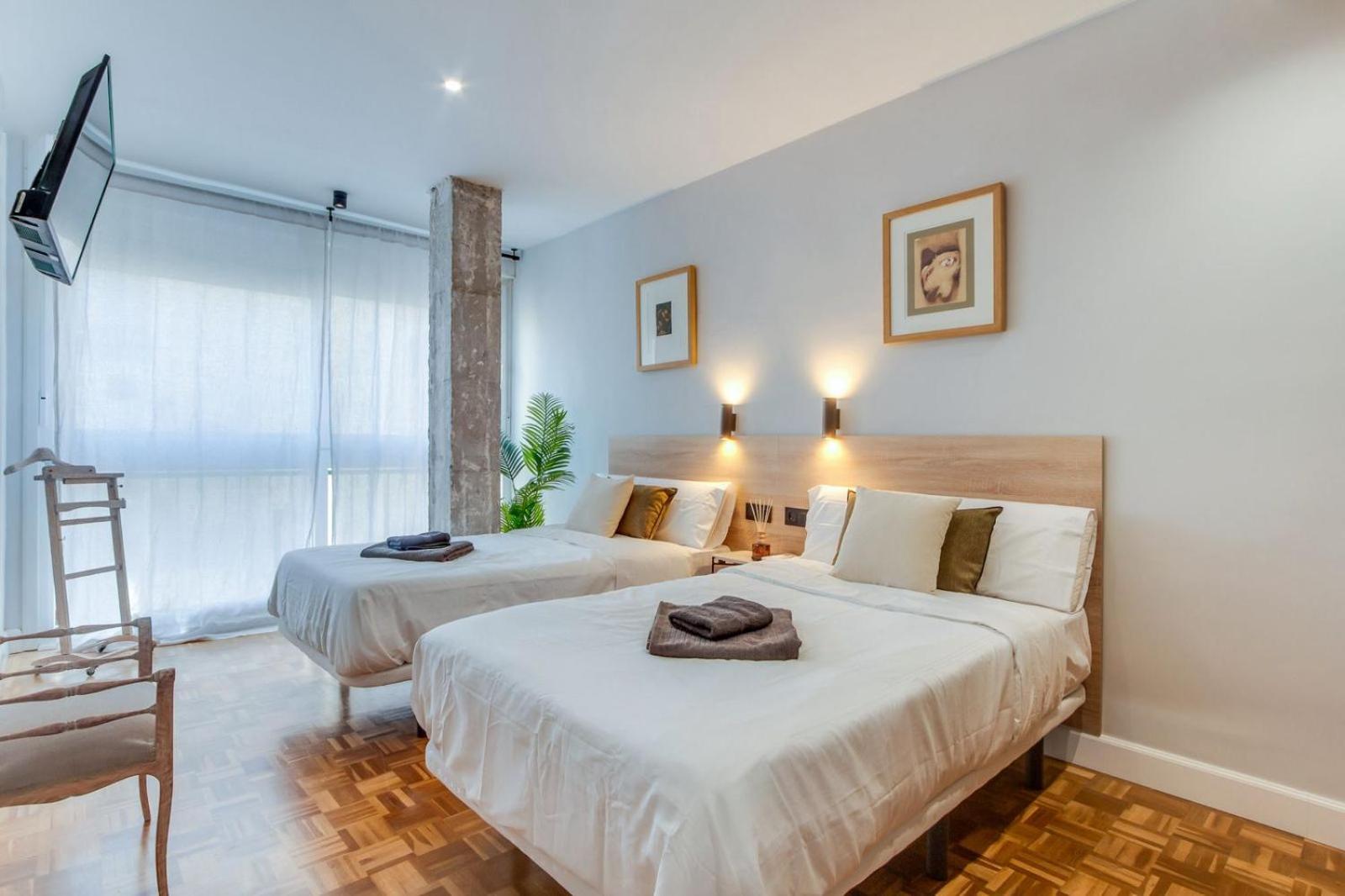 Cervantes Luxury Apartment Malaga Bagian luar foto
